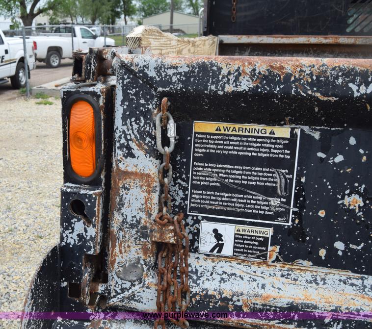 image for item E6393 1993 GMC Sierra 3500 dump bed pickup truck