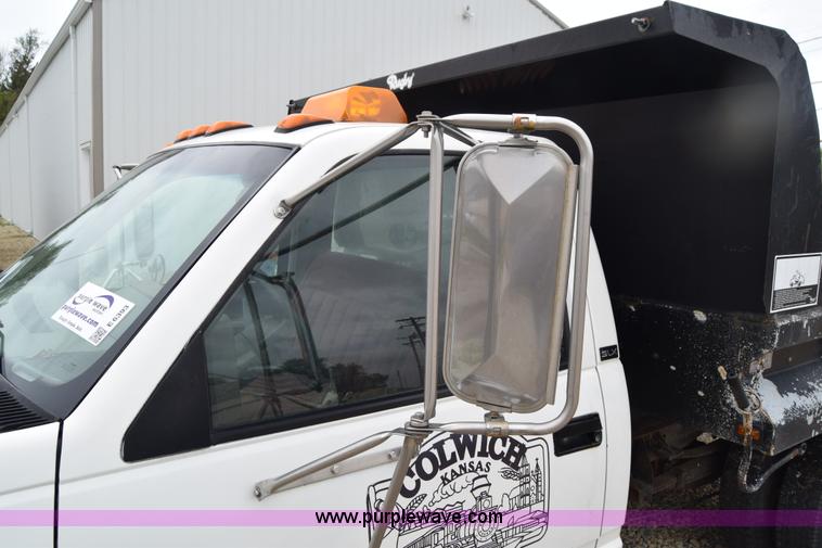 image for item E6393 1993 GMC Sierra 3500 dump bed pickup truck