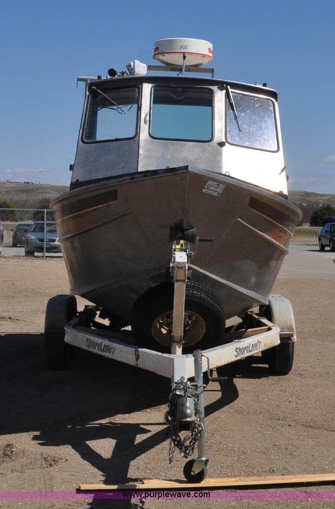 image for item F2462 1993 Almar Sounder 22 jet boat