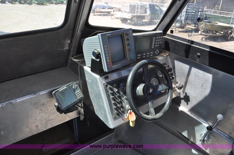 image for item F2462 1993 Almar Sounder 22 jet boat
