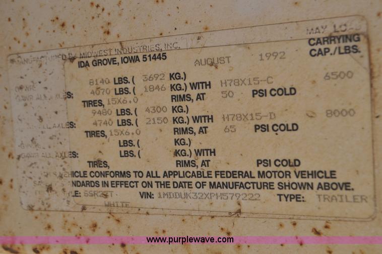 image for item F2462 1993 Almar Sounder 22 jet boat