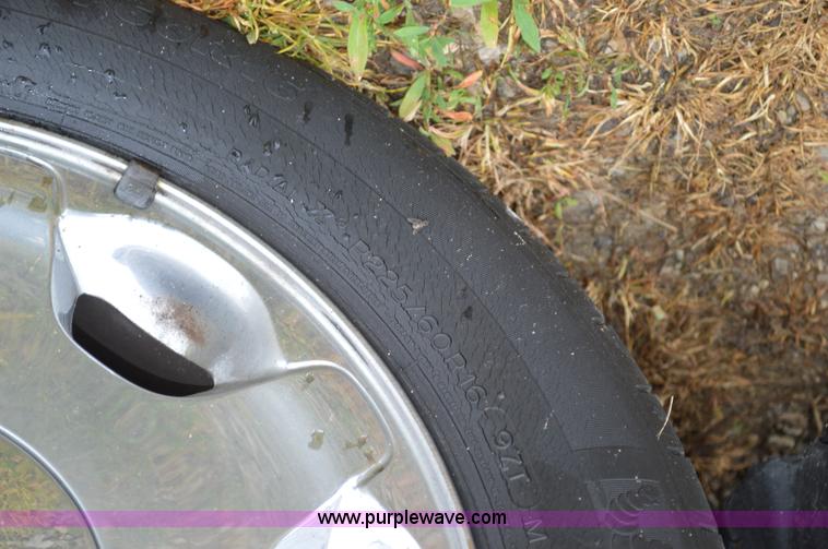 image for item G3506 2000 Cadillac DeVille