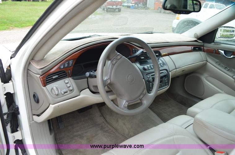 image for item G3506 2000 Cadillac DeVille