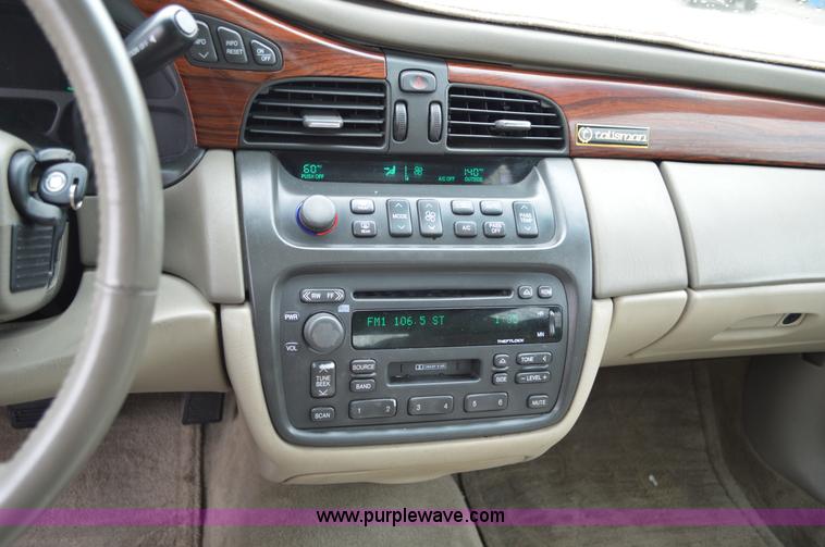 image for item G3506 2000 Cadillac DeVille