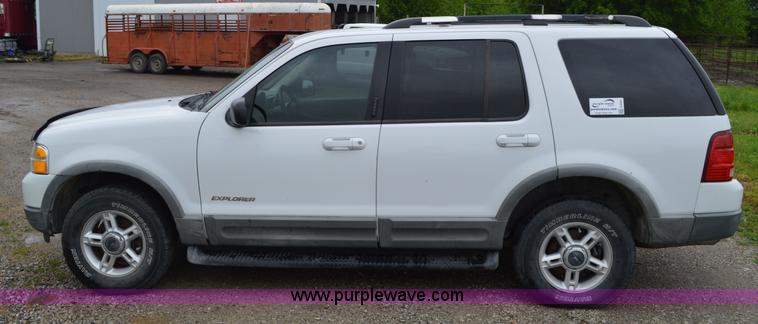 image for item G3507 2002 Ford Explorer SUV
