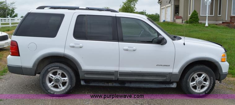 image for item G3507 2002 Ford Explorer SUV