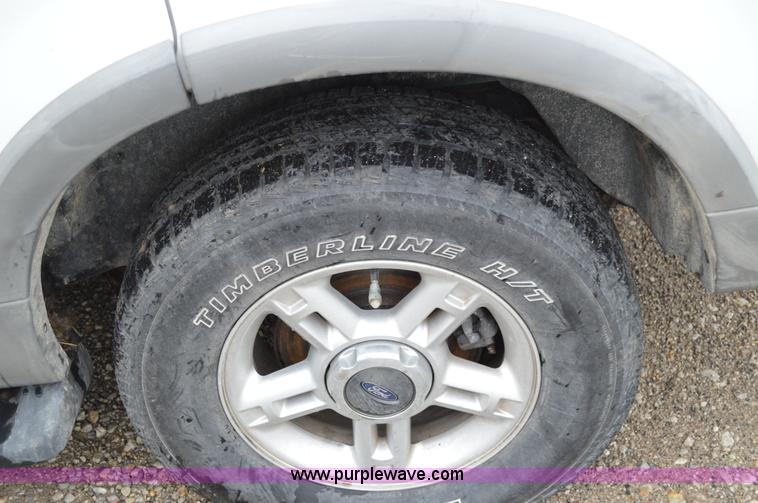 image for item G3507 2002 Ford Explorer SUV