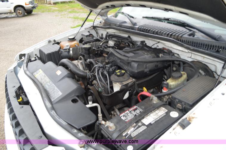 image for item G3507 2002 Ford Explorer SUV