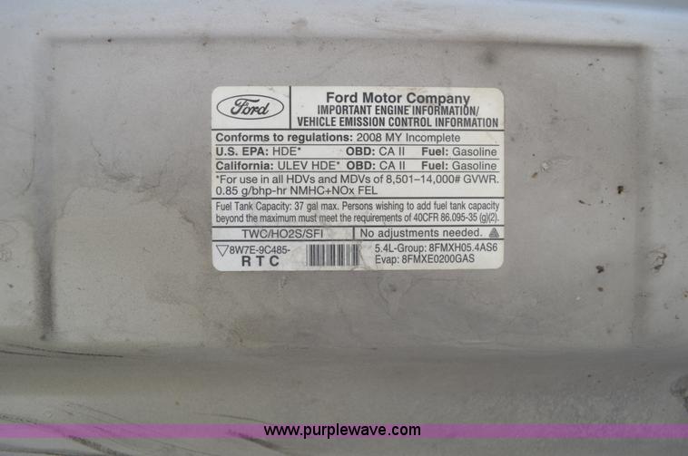 image for item G3579 2008 Ford E350 Super Duty Starcraft bus