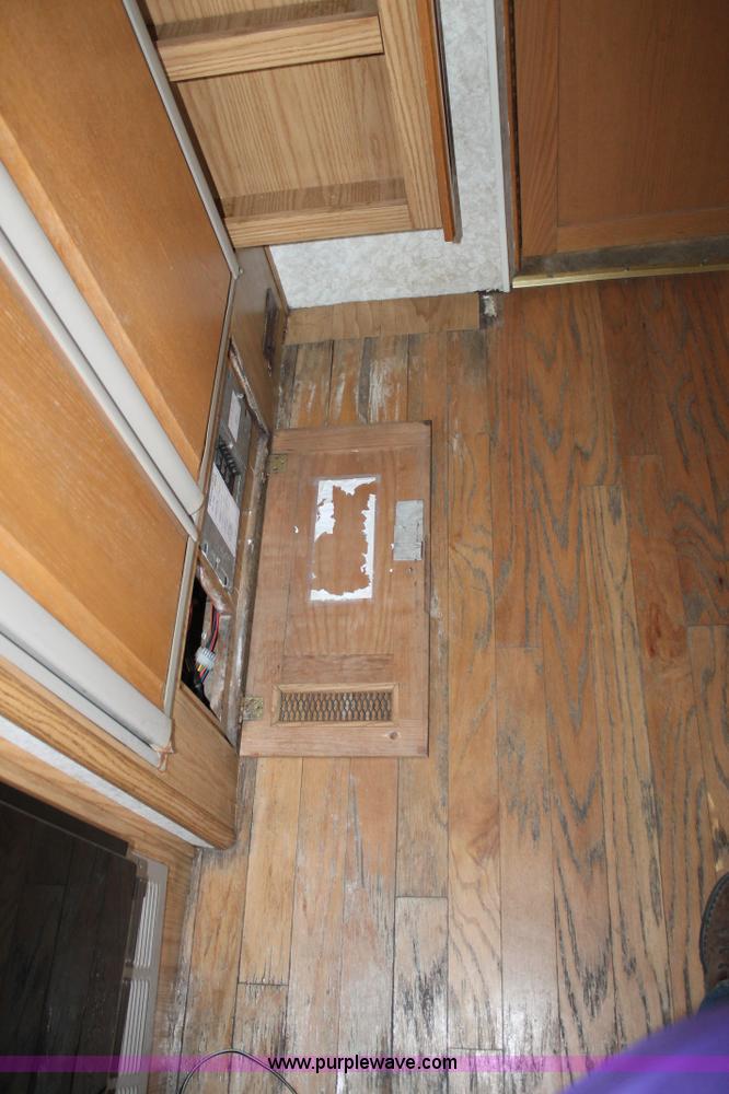 image for item H1534 1999 Ford F53 Pace Arrow RV