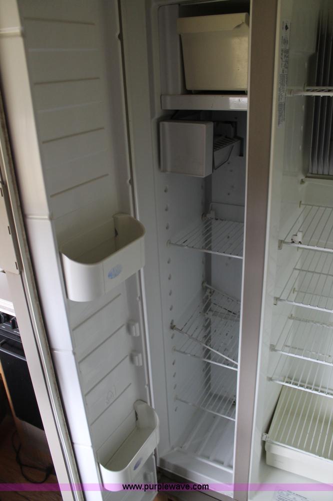 image for item H1534 1999 Ford F53 Pace Arrow RV