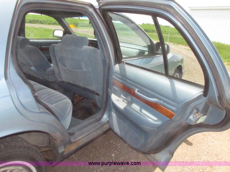 image for item H4635 1994 Mercury Grand Marquis LS
