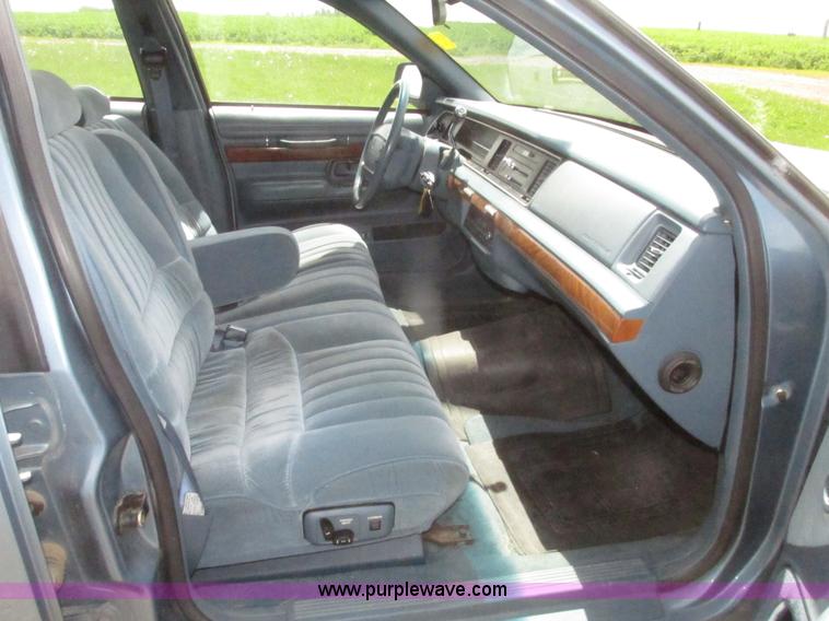 image for item H4635 1994 Mercury Grand Marquis LS