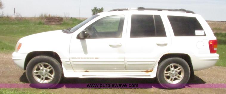 image for item H4636 1999 Jeep Grand Cherokee Limited SUV