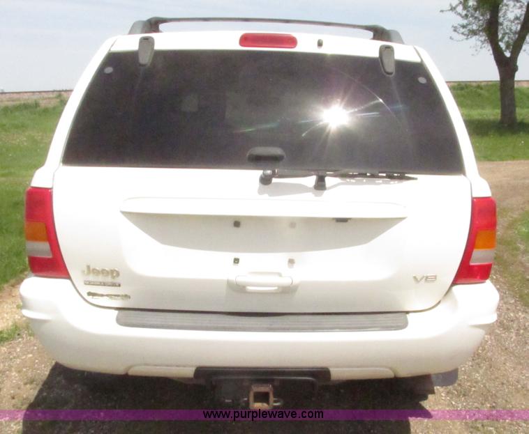 image for item H4636 1999 Jeep Grand Cherokee Limited SUV