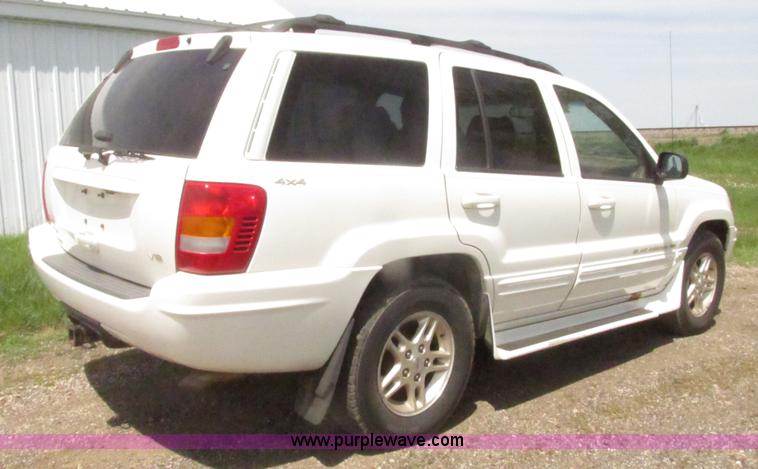 image for item H4636 1999 Jeep Grand Cherokee Limited SUV