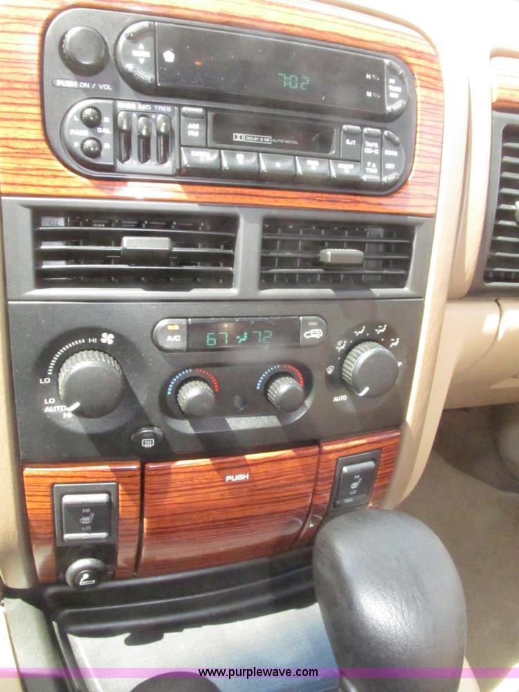 image for item H4636 1999 Jeep Grand Cherokee Limited SUV