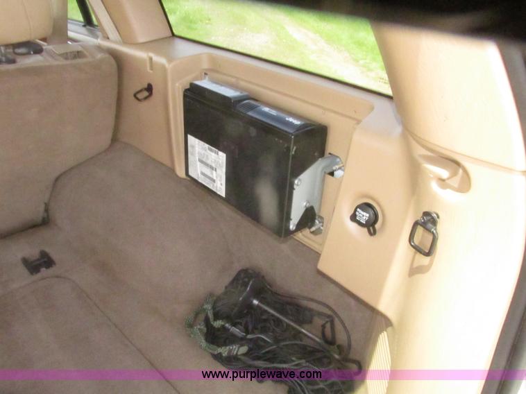 image for item H4636 1999 Jeep Grand Cherokee Limited SUV