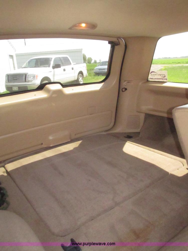 image for item H4636 1999 Jeep Grand Cherokee Limited SUV