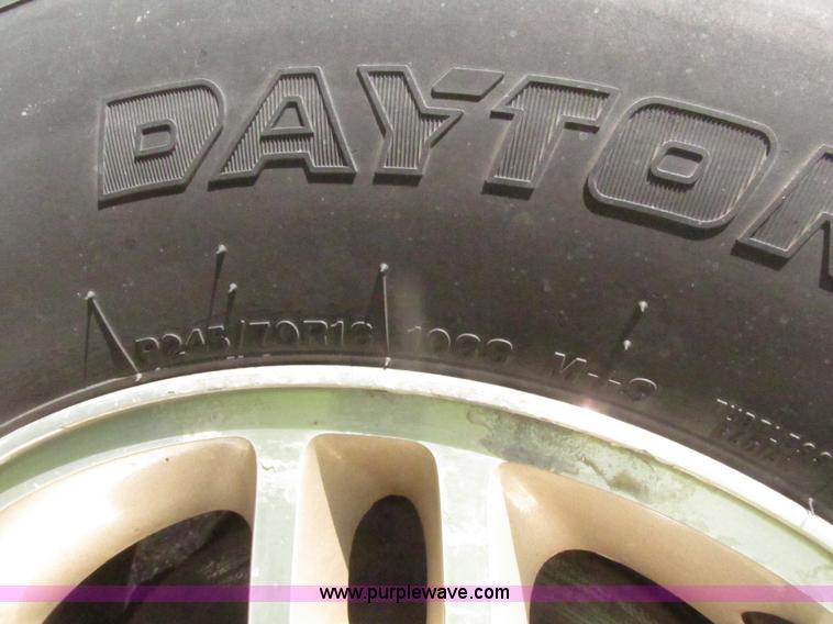 image for item H4636 1999 Jeep Grand Cherokee Limited SUV