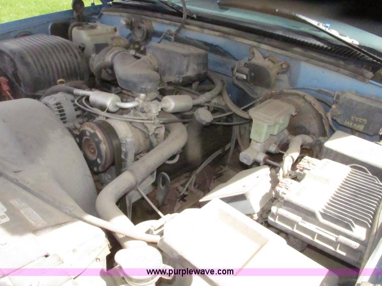 image for item H4637 1996 Chevrolet Silverado 1500 Ext. Cab pickup truck