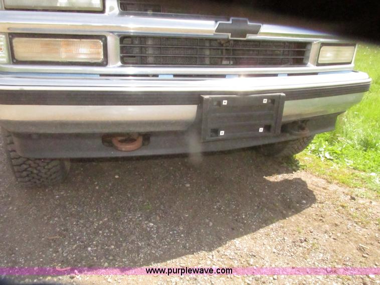 image for item H4637 1996 Chevrolet Silverado 1500 Ext. Cab pickup truck