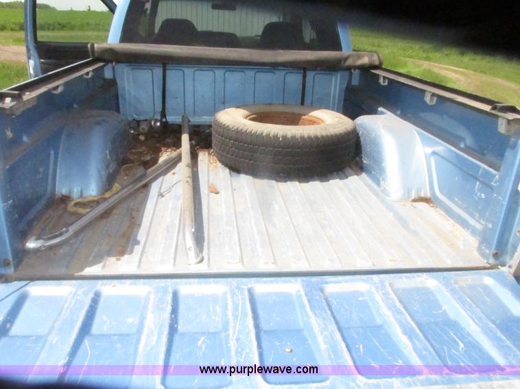 image for item H4637 1996 Chevrolet Silverado 1500 Ext. Cab pickup truck