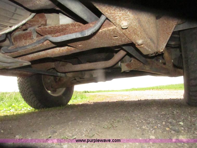 image for item H4637 1996 Chevrolet Silverado 1500 Ext. Cab pickup truck