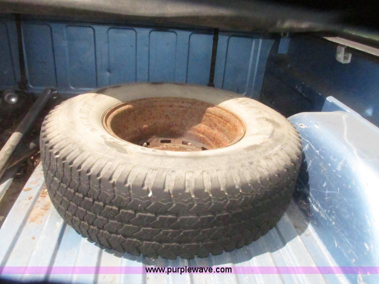 image for item H4637 1996 Chevrolet Silverado 1500 Ext. Cab pickup truck