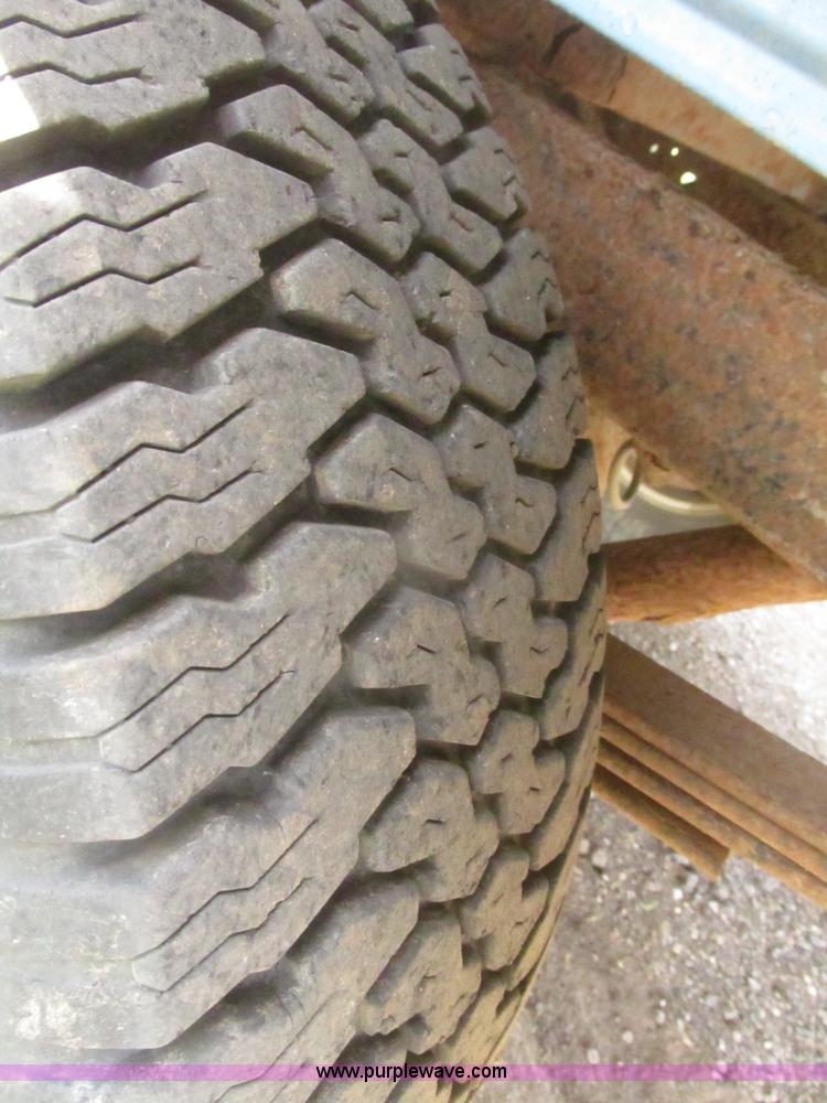 image for item H4637 1996 Chevrolet Silverado 1500 Ext. Cab pickup truck