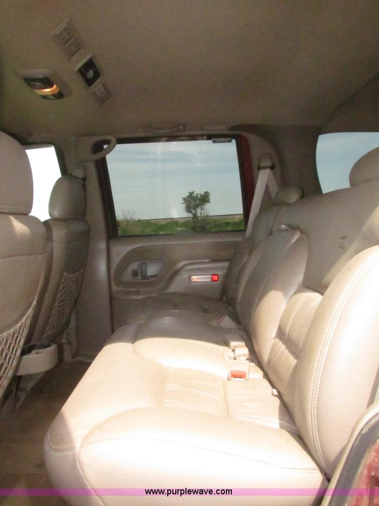 image for item H4638 1998 GMC Yukon SLE SUV