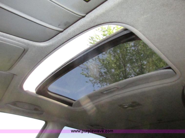 image for item H4641 2003 Honda CR-V EX SUV