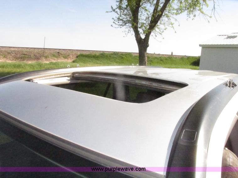 image for item H4641 2003 Honda CR-V EX SUV