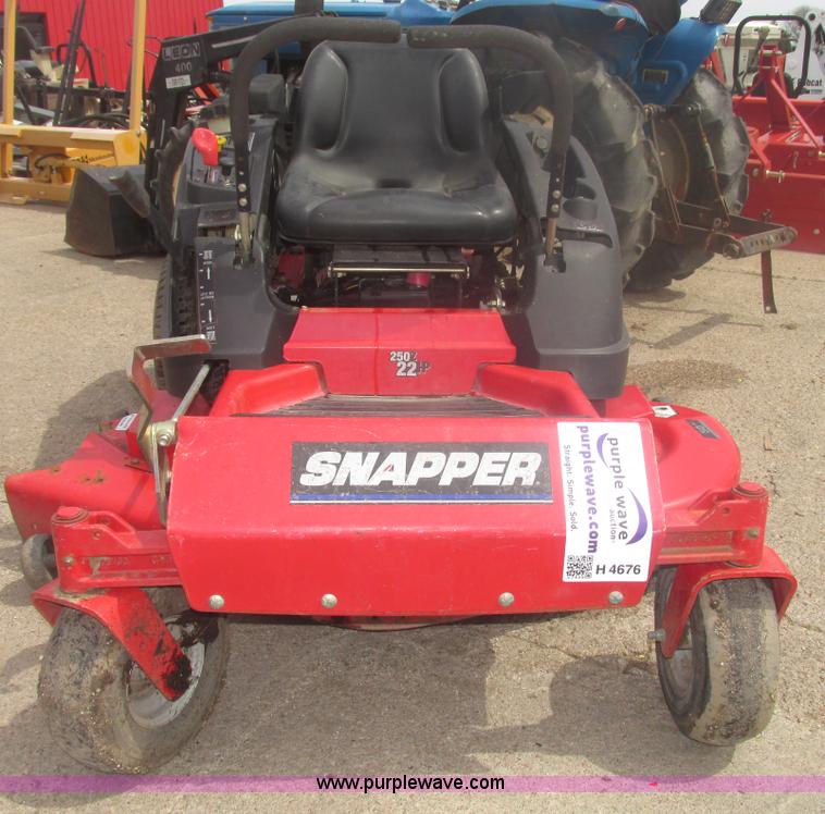 image for item H4676 Snapper 250Z ZTR lawn mower