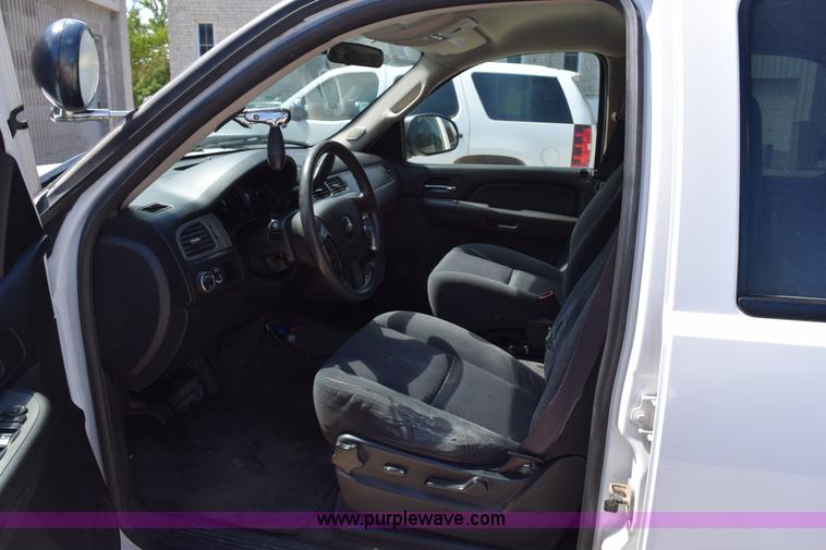 image for item H5089 2009 Chevrolet Tahoe Police SUV