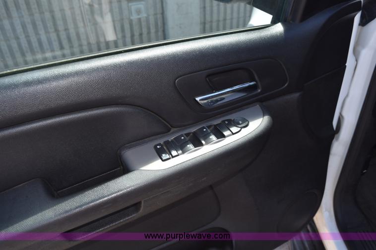 image for item H5089 2009 Chevrolet Tahoe Police SUV