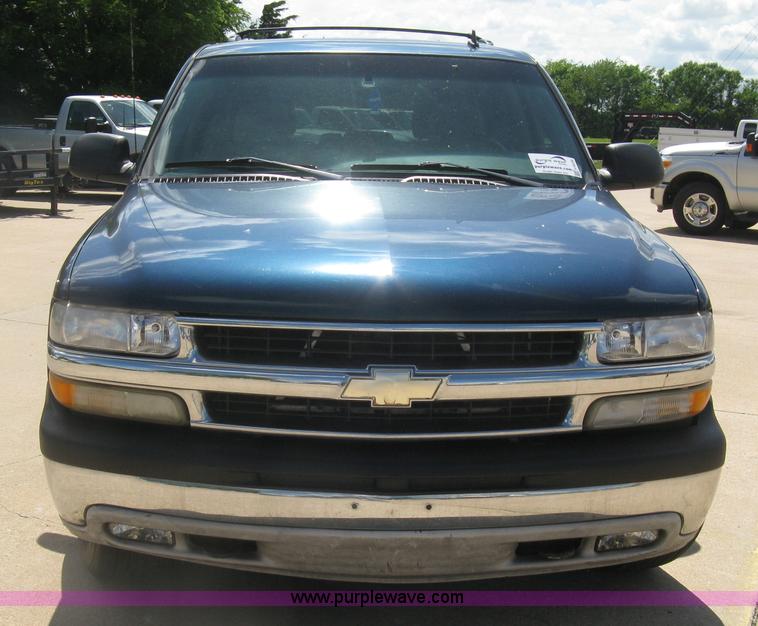 image for item H8538 2006 Chevrolet Tahoe SUV