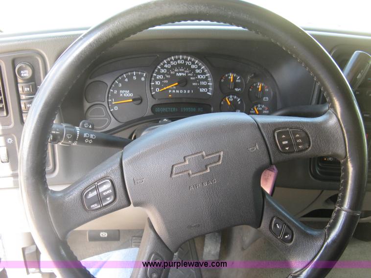 image for item H8538 2006 Chevrolet Tahoe SUV