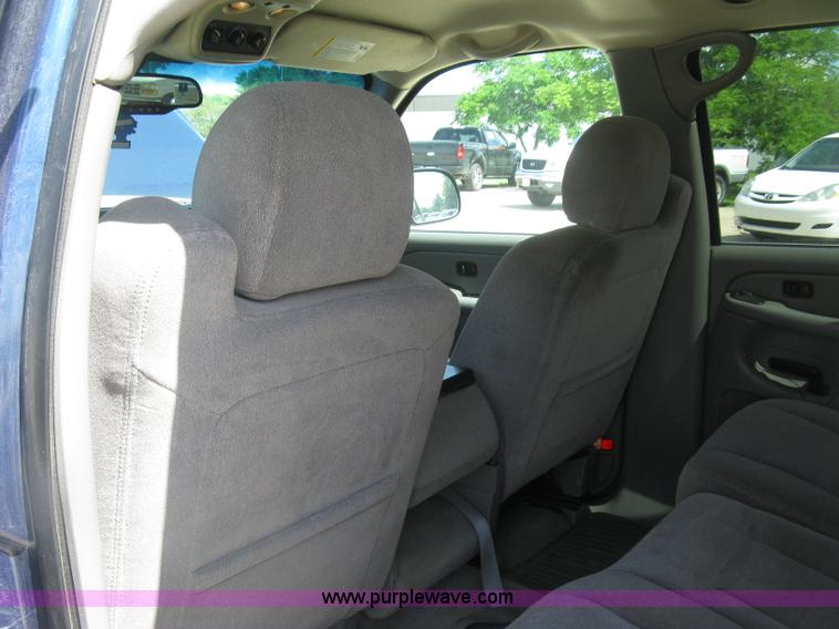 image for item H8538 2006 Chevrolet Tahoe SUV