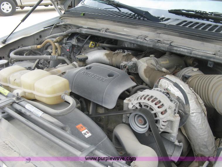 image for item H8540 2001 Ford F250 HD XLT pickup truck