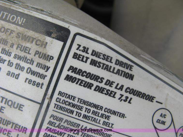 image for item H8540 2001 Ford F250 HD XLT pickup truck