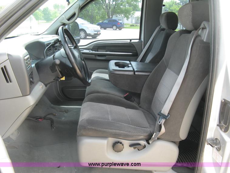 image for item H8543 2002 Ford F350 utility truck