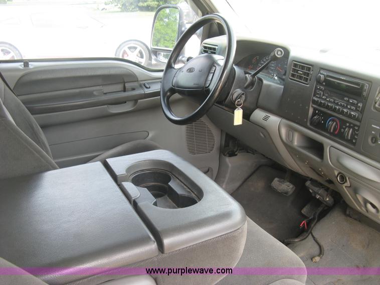 image for item H8543 2002 Ford F350 utility truck