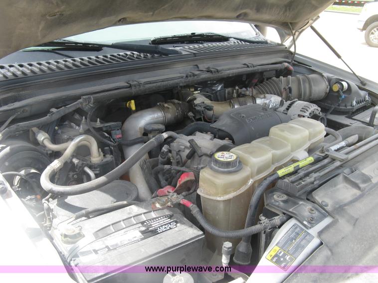 image for item H8543 2002 Ford F350 utility truck