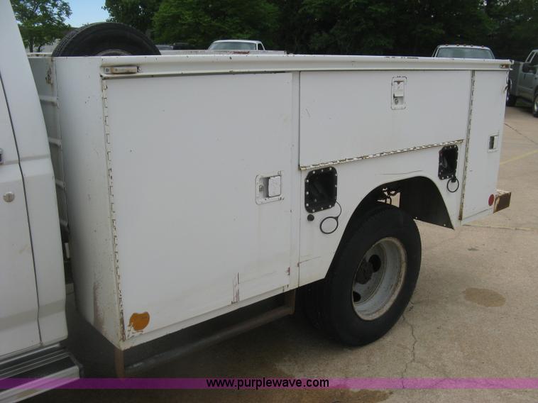 image for item H8544 1994 Ford F350 utility truck