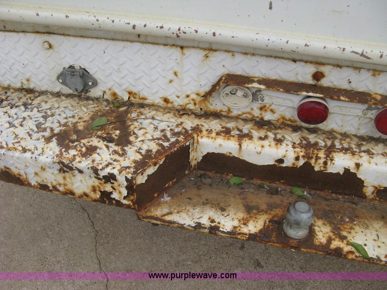 image for item H8544 1994 Ford F350 utility truck