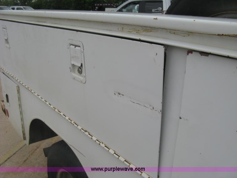 image for item H8544 1994 Ford F350 utility truck