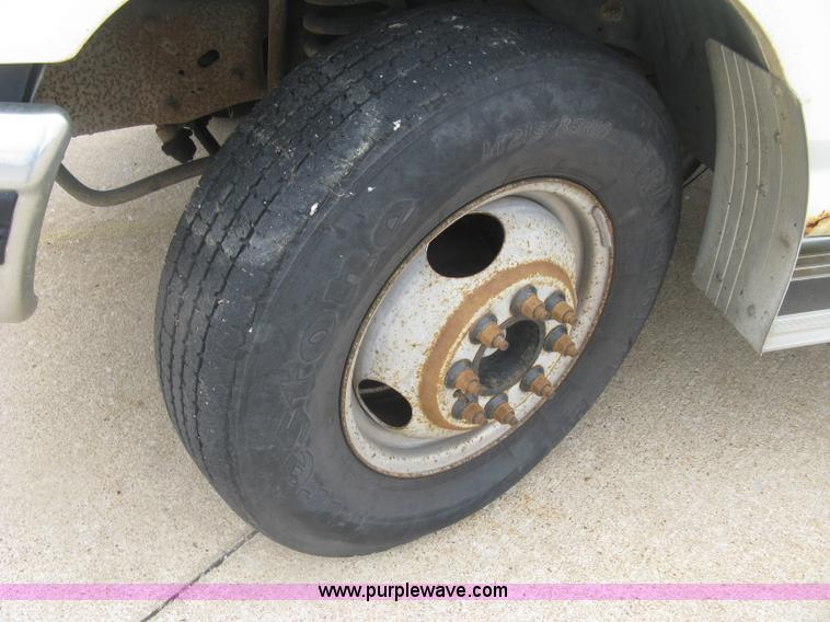 image for item H8544 1994 Ford F350 utility truck