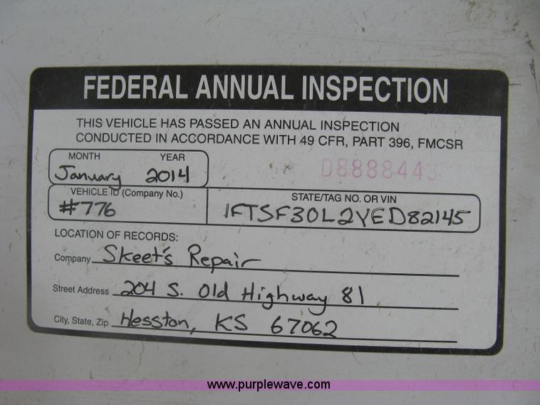 image for item H8545 2000 Ford F350 utility truck