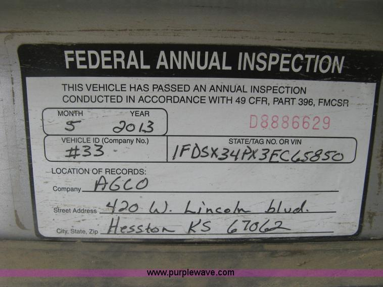 image for item H8547 2003 Ford F350 XLT utility truck